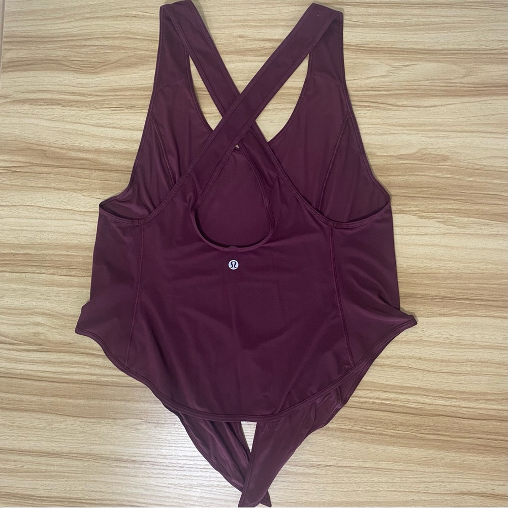 LULULEMON Call it a Tie top